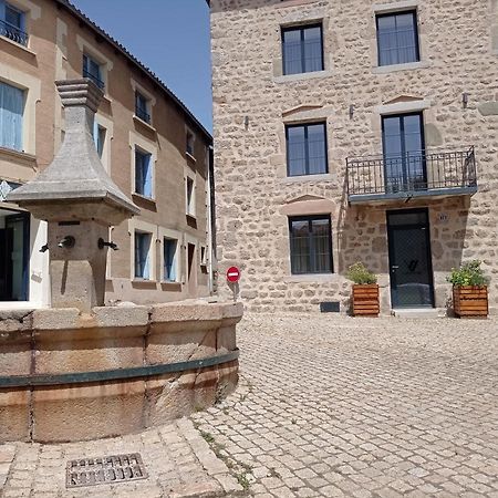 La Batisse Du Velay Hotel Saint-Didier-en-Velay Exterior photo