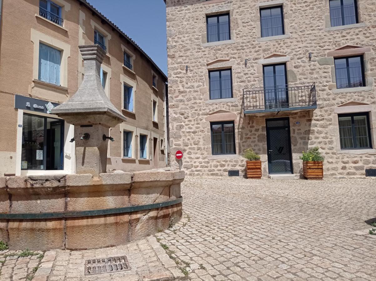 La Batisse Du Velay Hotel Saint-Didier-en-Velay Exterior photo